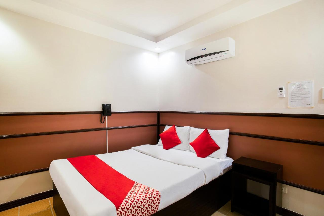 Oyo 394 Tagaytay Haven Hotel - Mendez Tagaytay City Kültér fotó